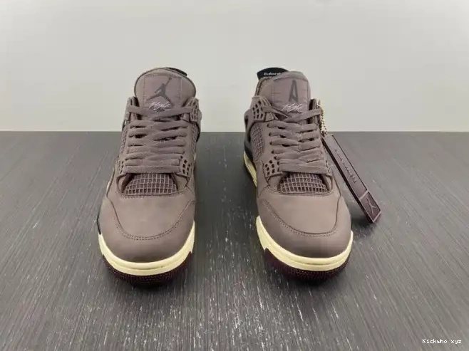 MANIERE RETRO MA 4 A DV6773-220 AIR JORDAN ORE VIOLET 0514